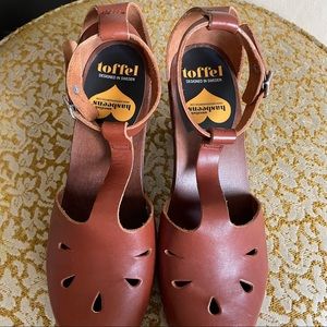 Authentic Swedish Hasbeens Toffel Brown EU 38